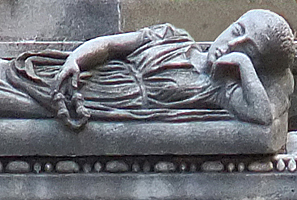girl on a sarcophagus lid